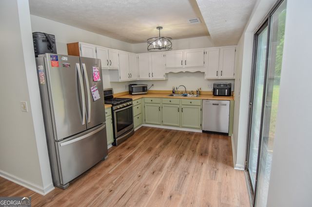 2075 Highway 36 E, Milner, GA 30257