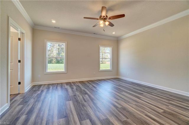 5059 Mineral Spring RD, Suffolk, VA 23438