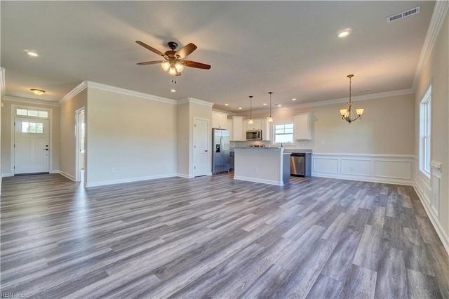 5059 Mineral Spring RD, Suffolk, VA 23438