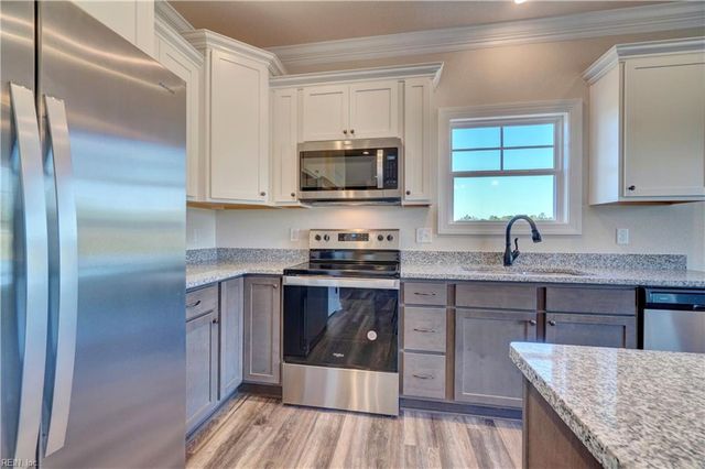 5059 Mineral Spring RD, Suffolk, VA 23438