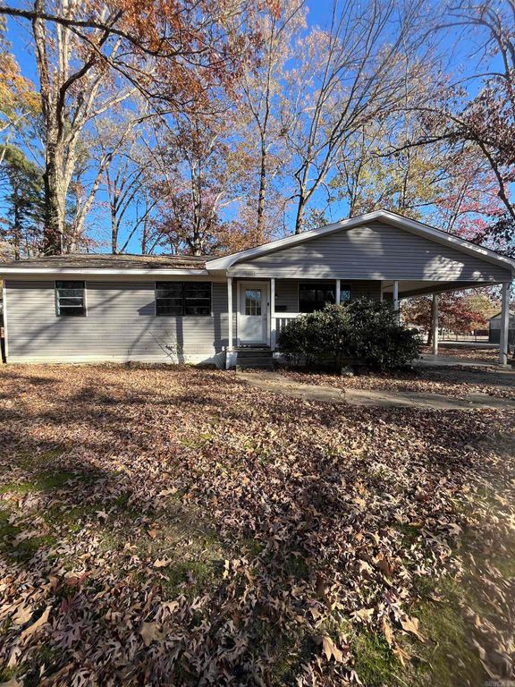 10021 Carrie Lane, Little Rock, AR 72209