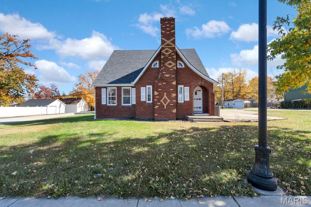 412 N State Highway 47, Warrenton, MO 63383