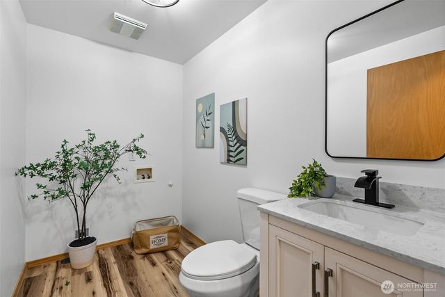 7307 Morning View Avenue NE, Bremerton, WA 98311