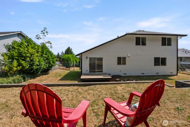 7307 Morning View Avenue NE, Bremerton, WA 98311