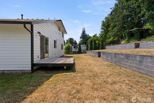 7307 Morning View Avenue NE, Bremerton, WA 98311