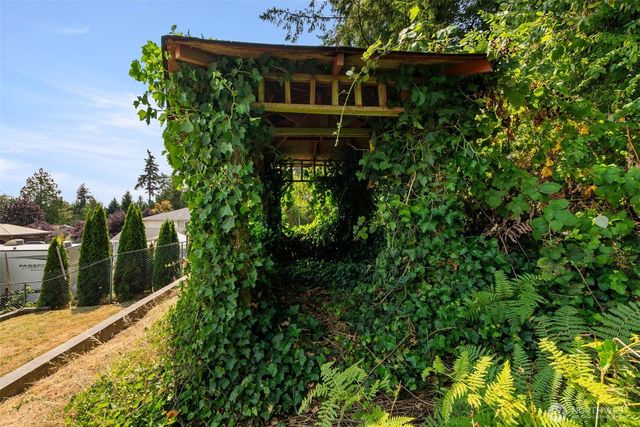 7307 Morning View Avenue NE, Bremerton, WA 98311