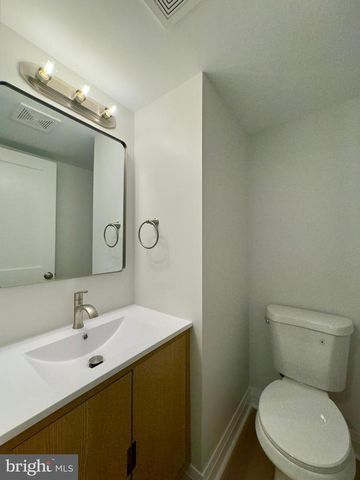 2801 SOUTHBROOK RD, Dundalk, MD 21222