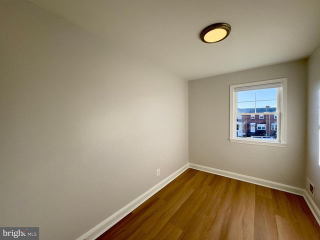 2801 SOUTHBROOK RD, Dundalk, MD 21222