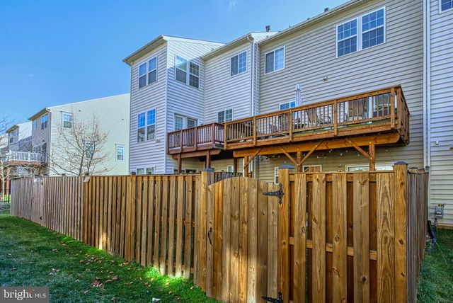 10228 FOUNTAIN CIR, Manassas, VA 20110