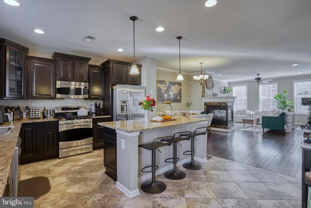 10228 FOUNTAIN CIR, Manassas, VA 20110