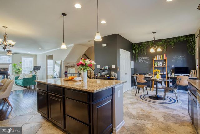 10228 FOUNTAIN CIR, Manassas, VA 20110