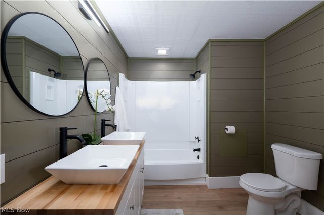 736 17th Street NE, Massillon, OH 44646