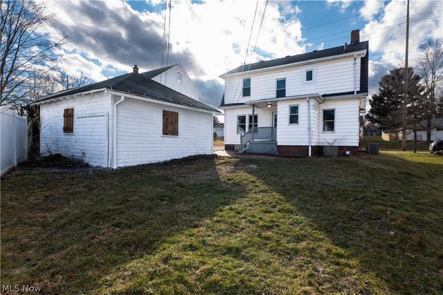 736 17th Street NE, Massillon, OH 44646