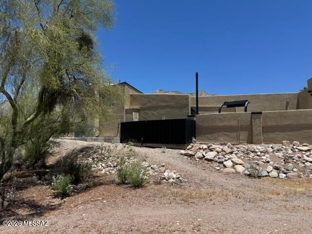 6060 N Camino Almonte, Tucson, AZ 85718