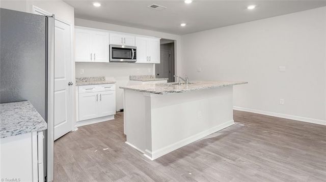 1015 Slingshot Drive, Archdale, NC 27263