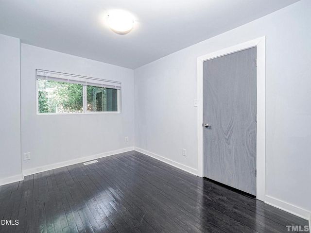 104 Masondale Avenue, Durham, NC 27707