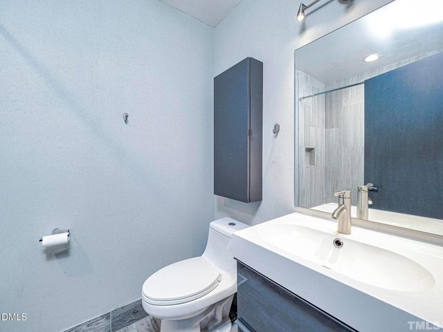 104 Masondale Avenue, Durham, NC 27707