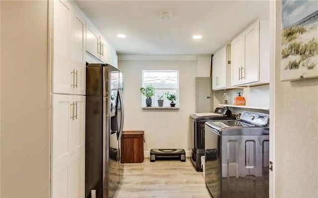 361 SE 9TH Court, Pompano Beach, FL 33060