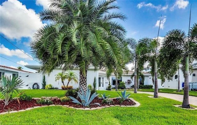 361 SE 9TH Court, Pompano Beach, FL 33060