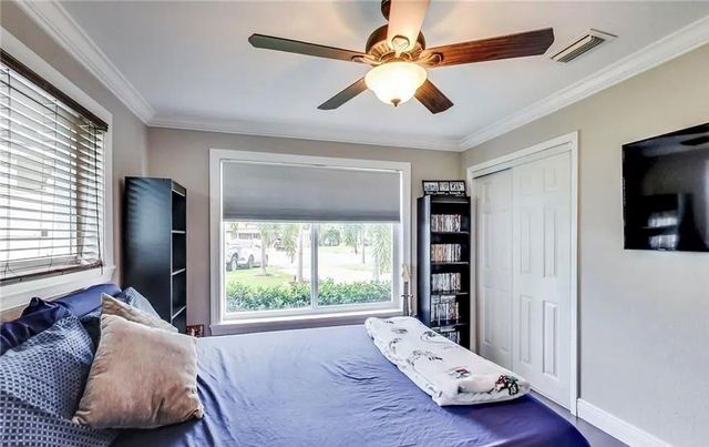 361 SE 9TH Court, Pompano Beach, FL 33060