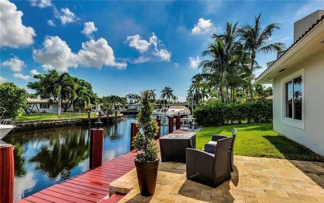 361 SE 9TH Court, Pompano Beach, FL 33060