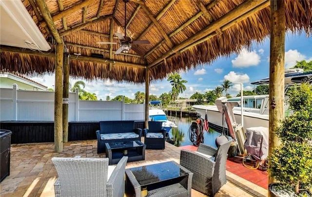 361 SE 9TH Court, Pompano Beach, FL 33060
