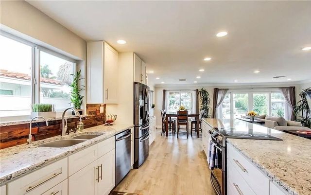 361 SE 9TH Court, Pompano Beach, FL 33060
