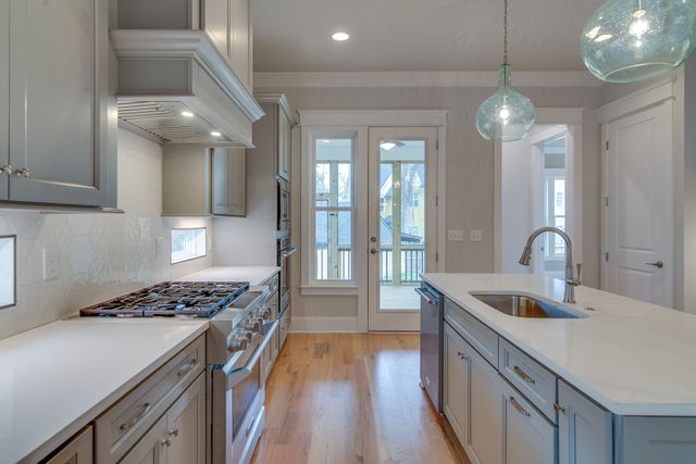 1410B Woodmont Blvd, Nashville, TN 37215