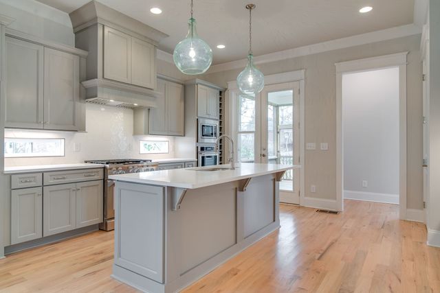 1410B Woodmont Blvd, Nashville, TN 37215