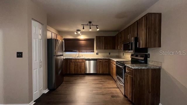 507 HUNTER CIRCLE, Kissimmee, FL 34758