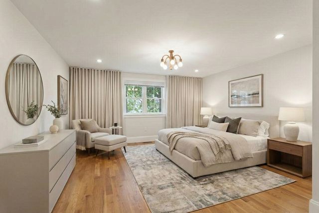 150 Country Club Rd, Newton, MA 02459