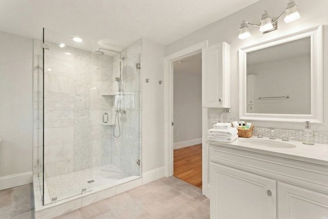 150 Country Club Rd, Newton, MA 02459