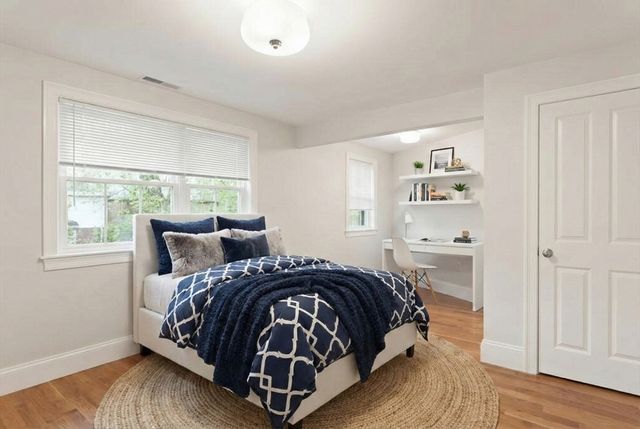 150 Country Club Rd, Newton, MA 02459