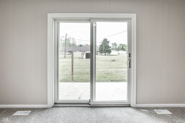 8131 Sycamore Springs Trail, Indianapolis, IN 46239