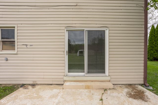 8131 Sycamore Springs Trail, Indianapolis, IN 46239