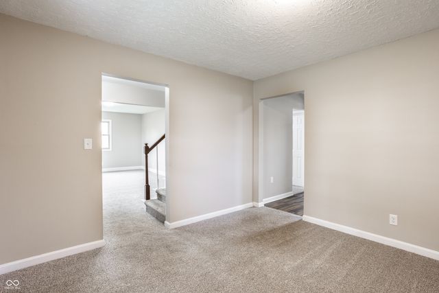 8131 Sycamore Springs Trail, Indianapolis, IN 46239