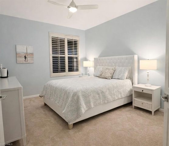 1520 Clermont DR # H202, Naples, FL 34109