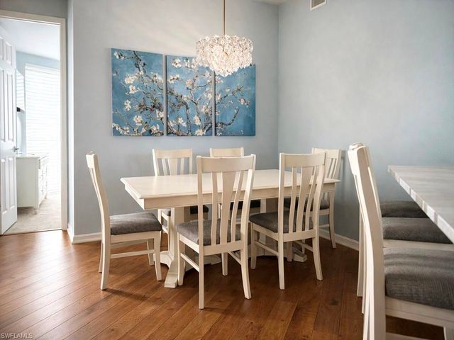 1520 Clermont DR # H202, Naples, FL 34109