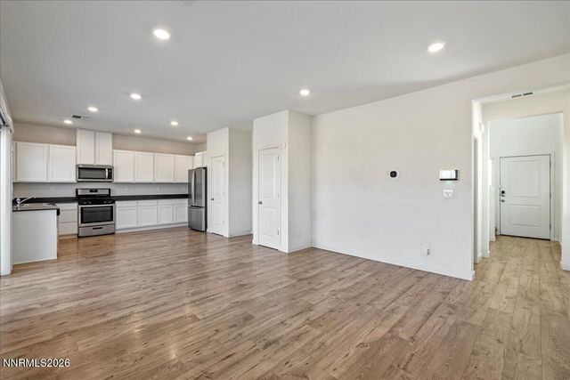 8879 Gazing Star Drive, Reno, NV 89506