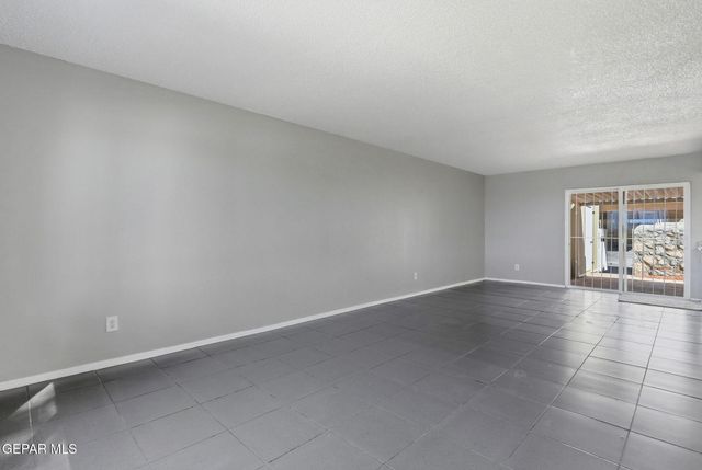211 MONTEGO BAY Drive, El Paso, TX 79912