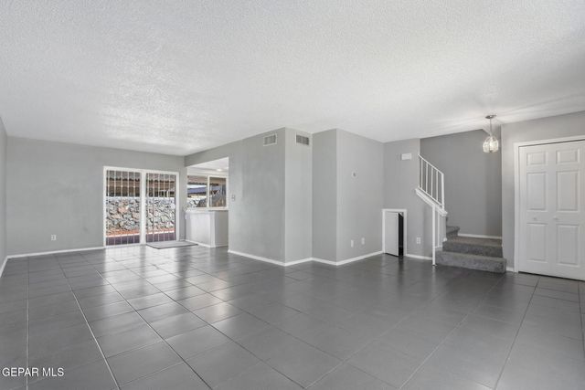 211 MONTEGO BAY Drive, El Paso, TX 79912
