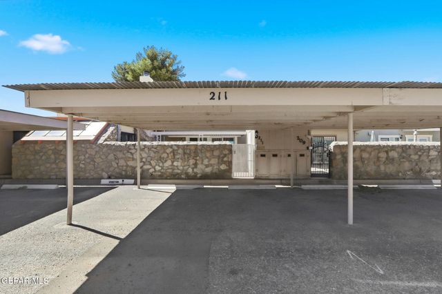 211 MONTEGO BAY Drive, El Paso, TX 79912