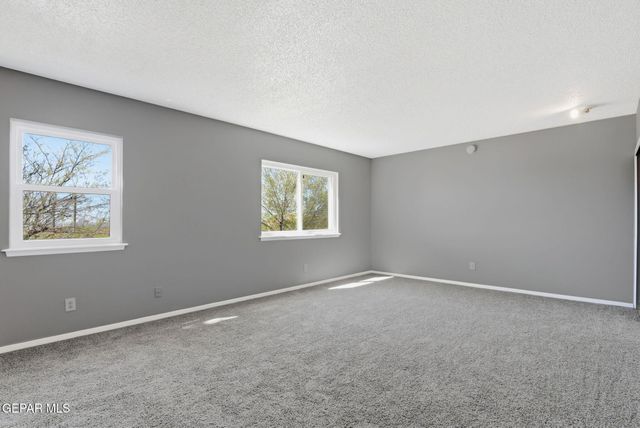 211 MONTEGO BAY Drive, El Paso, TX 79912