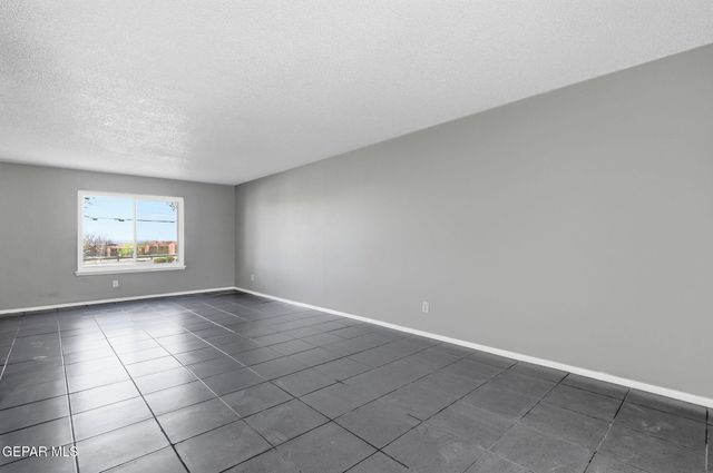 211 MONTEGO BAY Drive, El Paso, TX 79912