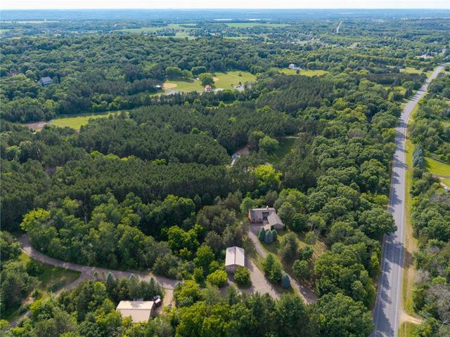 416 N Glover Road, Hudson, WI 54016