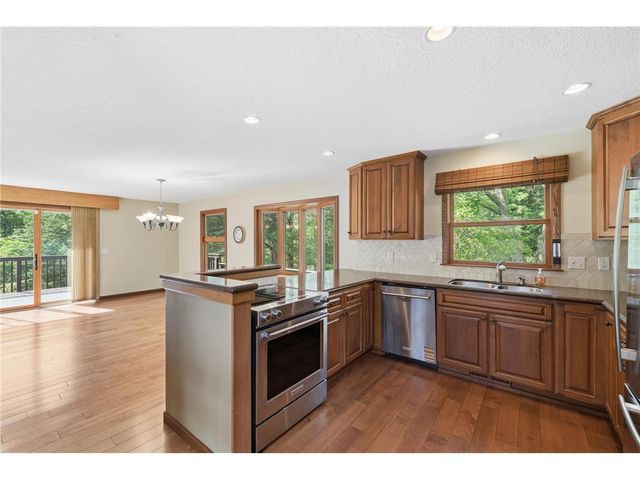 416 N Glover Road, Hudson, WI 54016