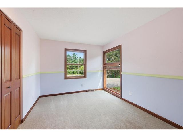 416 N Glover Road, Hudson, WI 54016