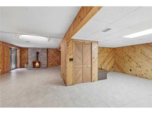 416 N Glover Road, Hudson, WI 54016