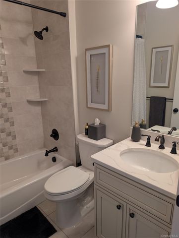 88 Brookview Lane, Newburgh, NY 12550