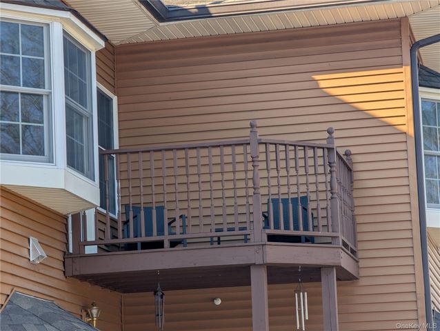 88 Brookview Lane, Newburgh, NY 12550